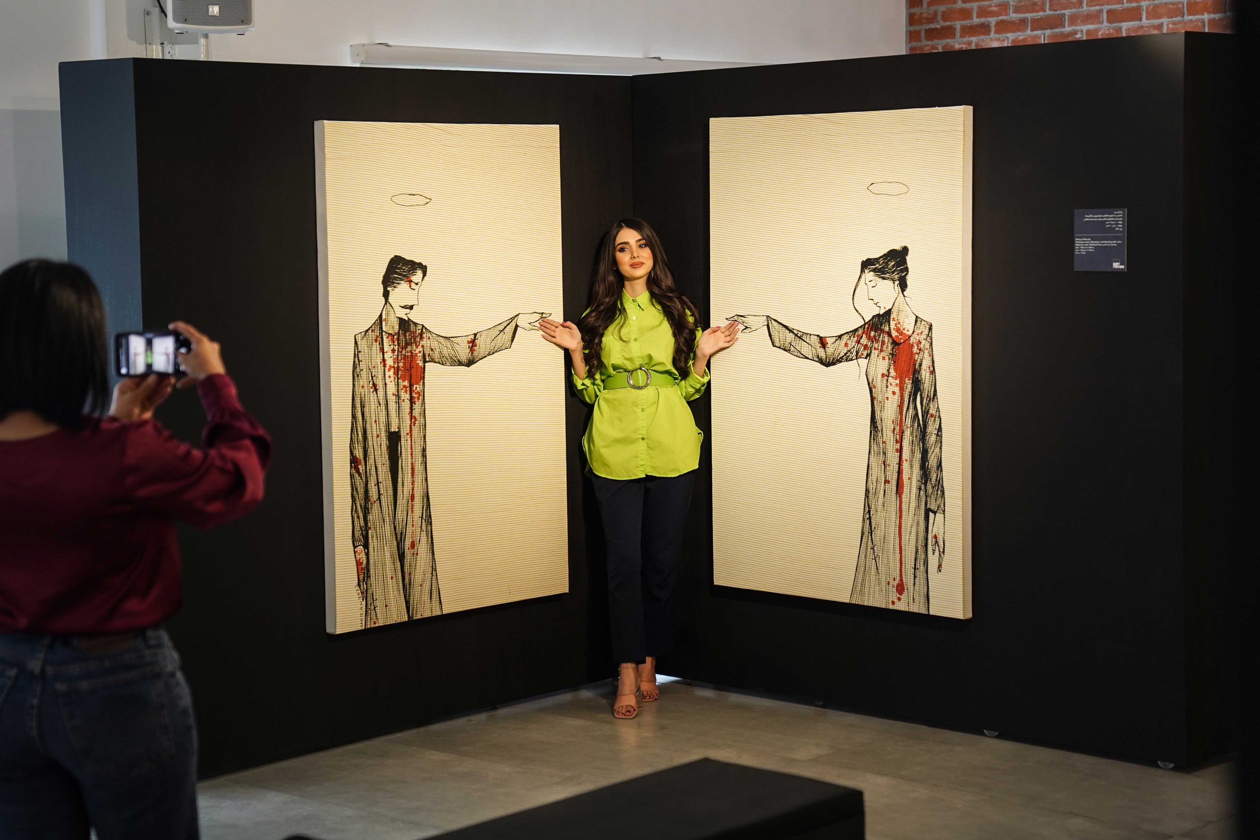 يقدم مشروع أرتفروش معرض  سلسلة الجروح (String of Wounds) للفنان کوران محمد.